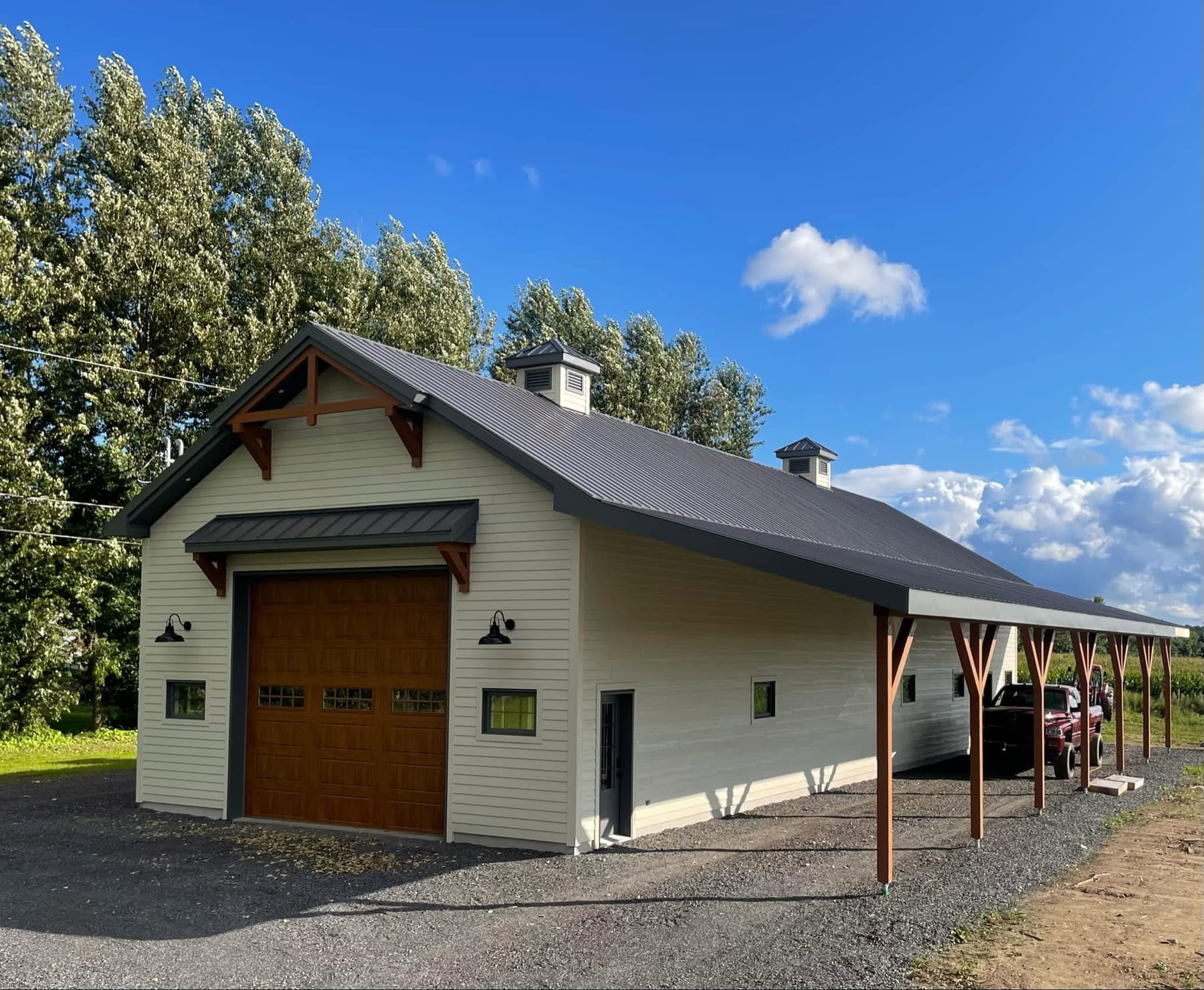 Garages et bâtiments